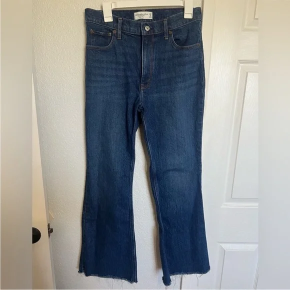 Abercrombie & Fitch The Vintage Flare
High Rise Jeans - Picture 3 of 11